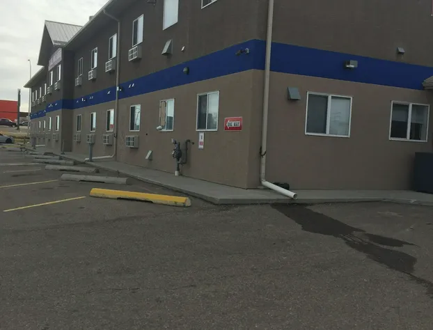 Travel Inn & Suites Innisfail hotel detail image 3