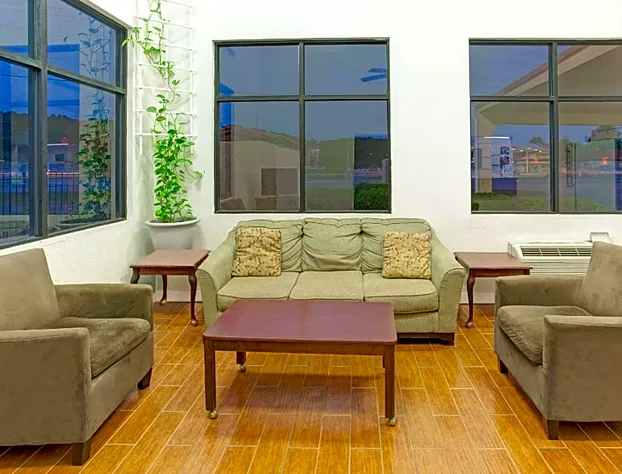 Knights Inn Cartersville hotel detail image 4