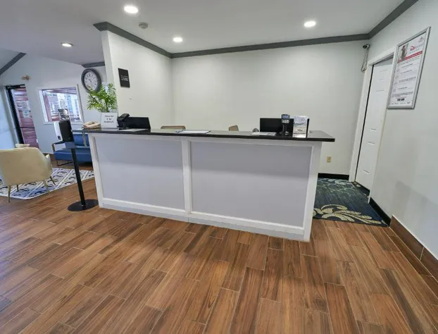 The Mariner Resort Cape Cod by The Red Collection hotel detail image 1