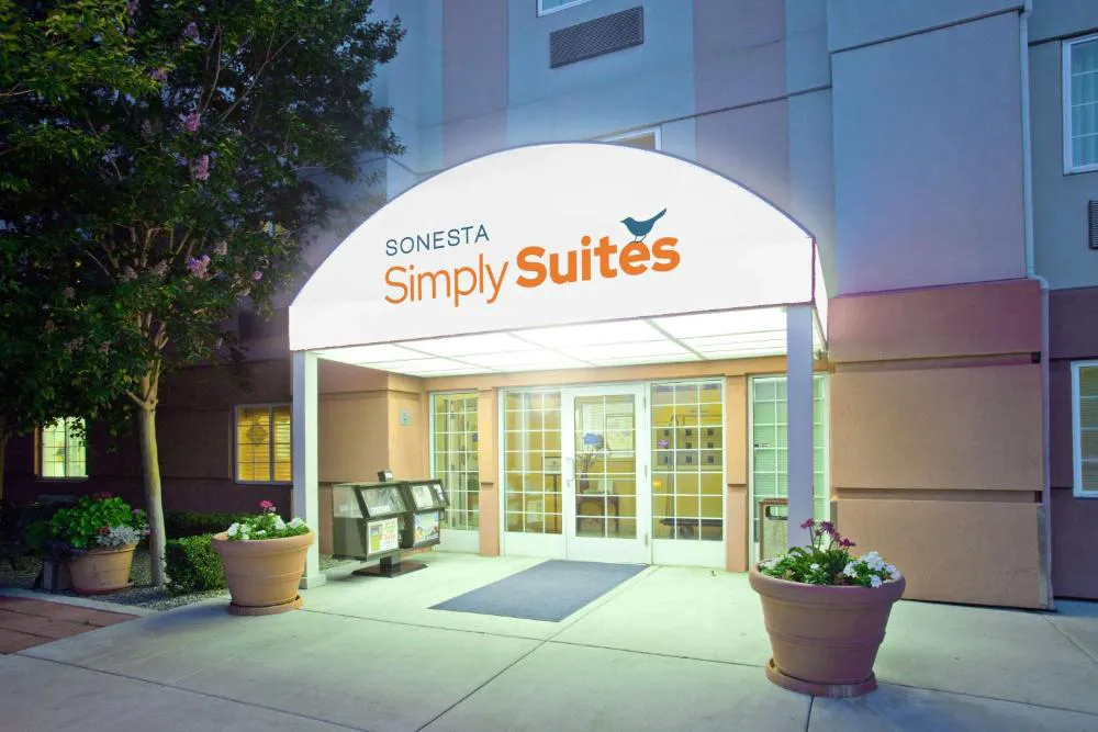Sonesta Simply Suites Anaheim hotel hero