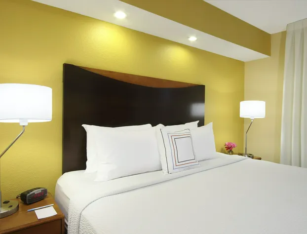 Fairfield Inn & Suites by Marriott Colorado Springs South hotel detail image 4