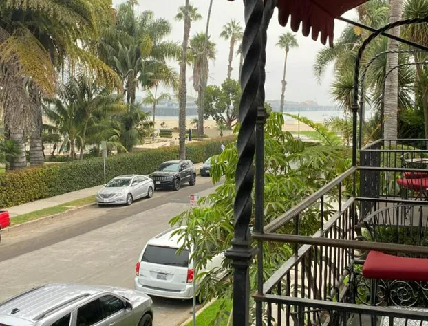 Villa Rosa Inn hotel detail image 2