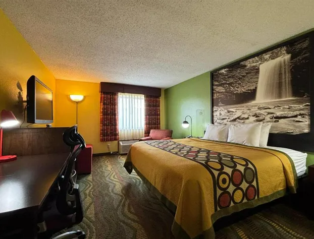 Super 8 by Wyndham Jacksonville hotel detail image 4