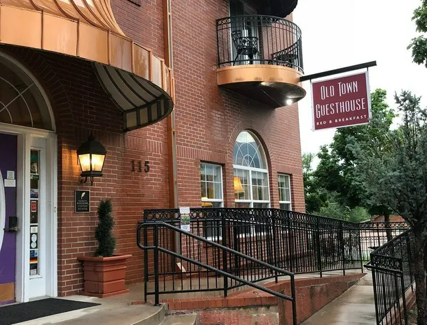 Old Town GuestHouse B&B hotel detail image 3