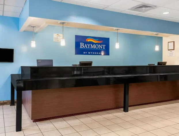 Baymont by Wyndham Queensbury / Lake George hotel detail image 1