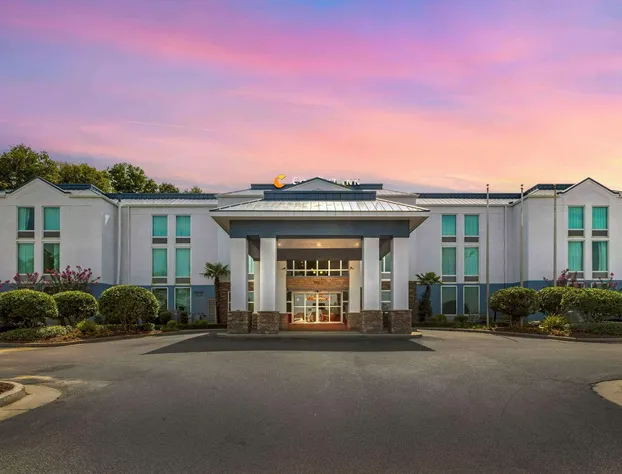 Comfort Inn Meridian - Bonita Lakes hotel detail image 1