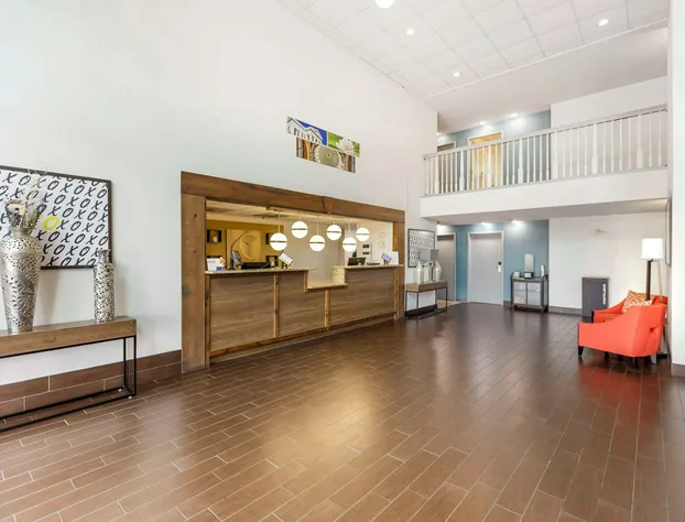 Comfort Inn Meridian - Bonita Lakes hotel detail image 4