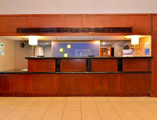 Holiday Inn Express Seaford-Route 13 hotel detail image 2