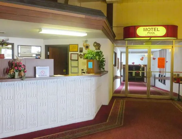 Voyageur Inn and Conference Center hotel detail image 1