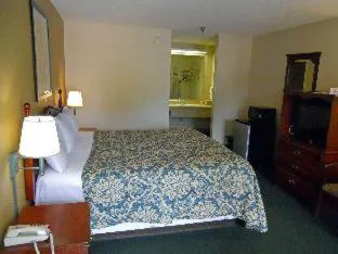 Country Hearth Inn and Suites Dawson hotel detail image 3