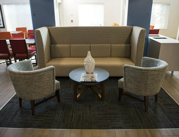 Holiday Inn Express Hotel & Suites Lexington-Downtown by IHG hotel detail image 3