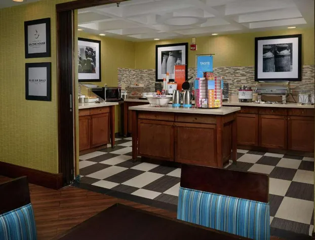 Hampton Inn Franklin hotel detail image 4