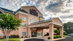 Fairfield Inn & Suites by Marriott - Emporia hotel hero