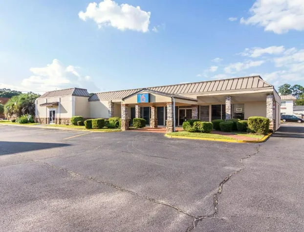 Motel 6 Warner Robins, GA hotel detail image 2