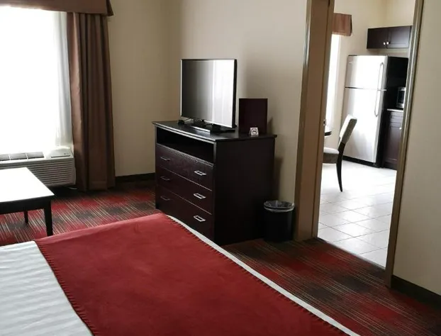 Best Western Plus Red Deer Inn & Suites hotel detail image 3