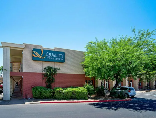 Quality Inn & Suites Phoenix NW - Sun City hotel detail image 1