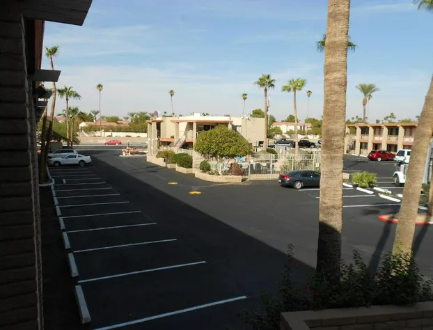 Quality Inn & Suites Phoenix NW - Sun City hotel detail image 4