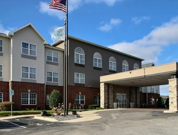 Holiday Inn Express Hotel & Suites Milwaukee Airport by IHG hotel detail image 1