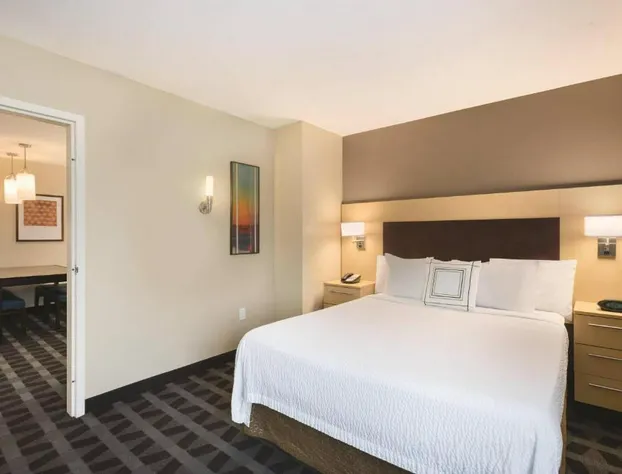 TownePlace Suites by Marriott Joliet South hotel detail image 3