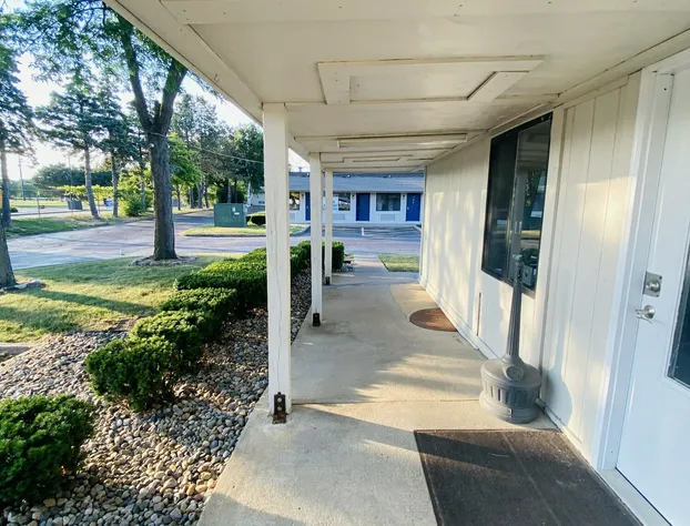 Knights Inn Bridgeport Frankenmuth hotel detail image 3