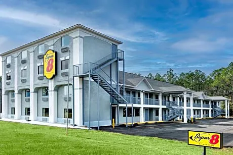 Super 8 by Wyndham Moss Point hotel hero