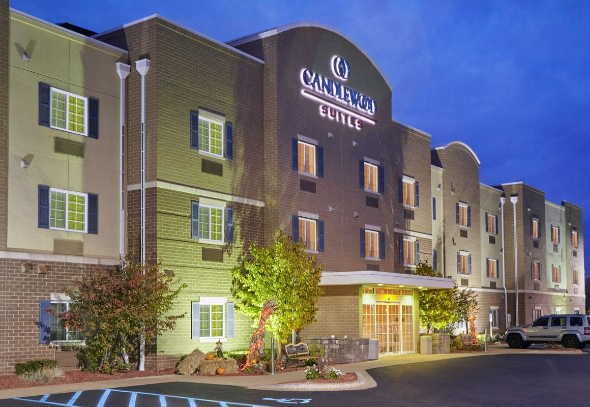Candlewood Suites Milwaukee Airport, an IHG Hotel hotel hero