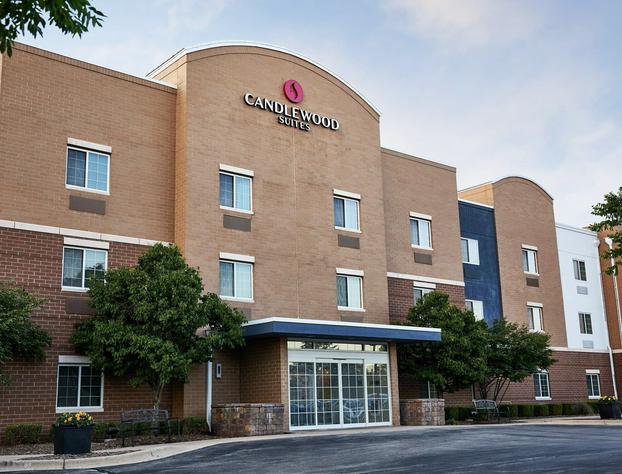Candlewood Suites Milwaukee Airport, an IHG Hotel hotel detail image 1