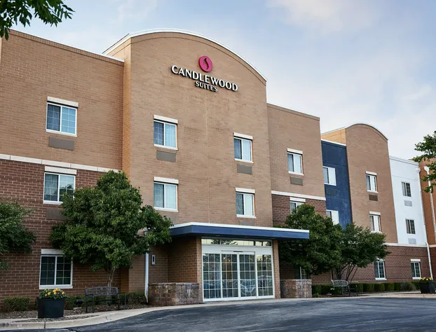 Candlewood Suites Milwaukee Airport by IHG hotel detail image 1