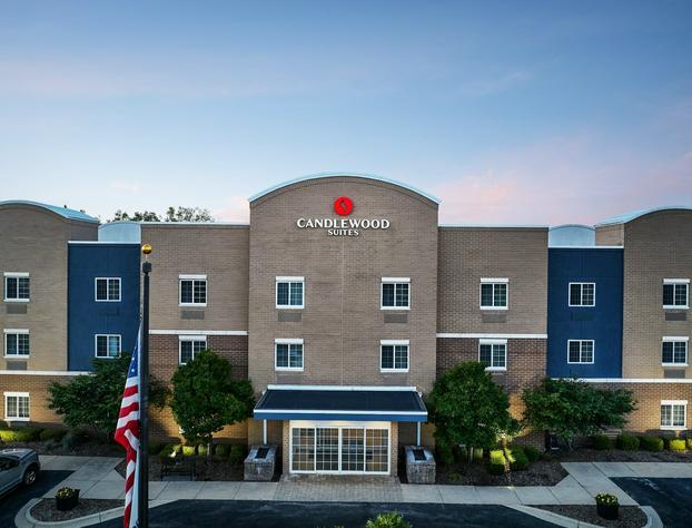 Candlewood Suites Milwaukee Airport, an IHG Hotel hotel detail image 2