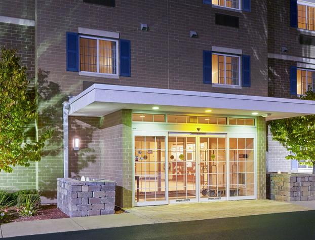 Candlewood Suites Milwaukee Airport, an IHG Hotel hotel detail image 4