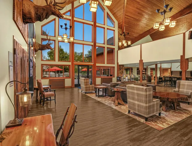 Holiday Inn Express & Suites Hayward by IHG hotel detail image 4