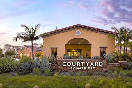 Courtyard Santa Barbara Goleta hotel detail image 3