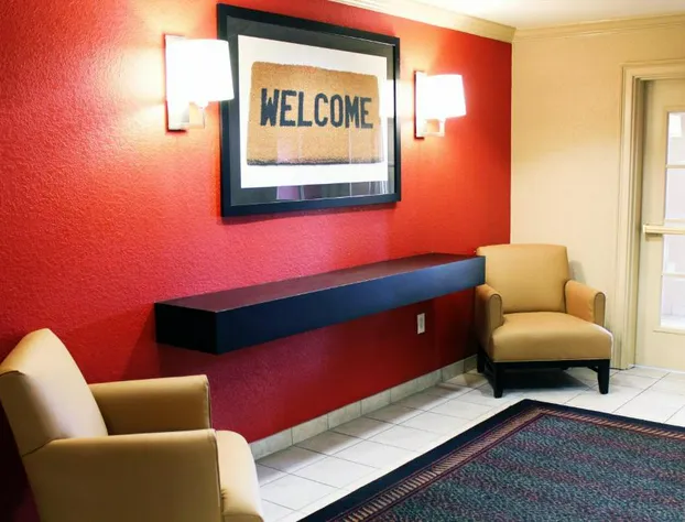 Extended Stay America Select Suites - Chesapeake - Churchland Blvd. hotel detail image 4