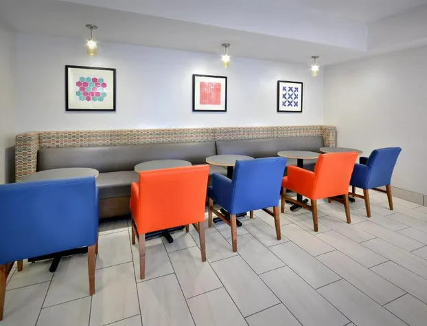 Holiday Inn Express Durham by IHG hotel detail image 3
