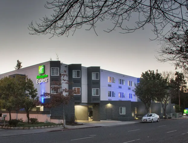 Holiday Inn Express Mountain View - S Palo Alto by IHG hotel detail image 1