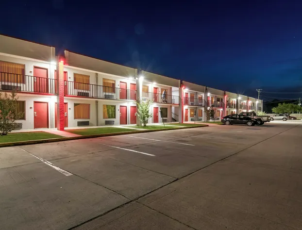 Red Roof Inn Gulfport - Biloxi Airport hotel detail image 3