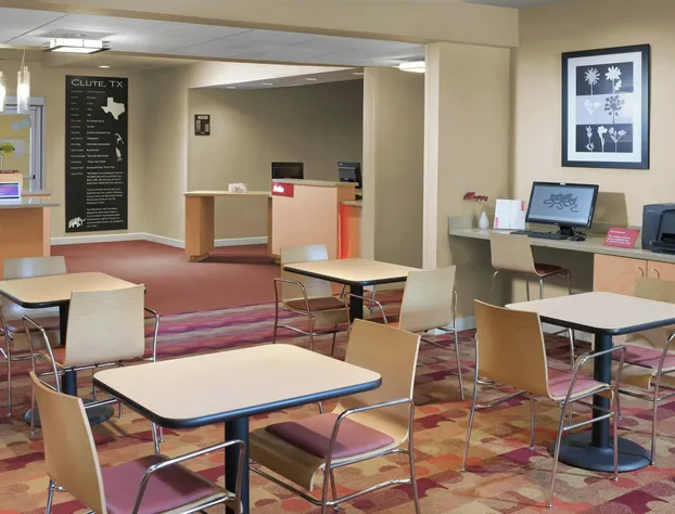 TownePlace Suites by Marriott Lake Jackson Clute hotel detail image 1