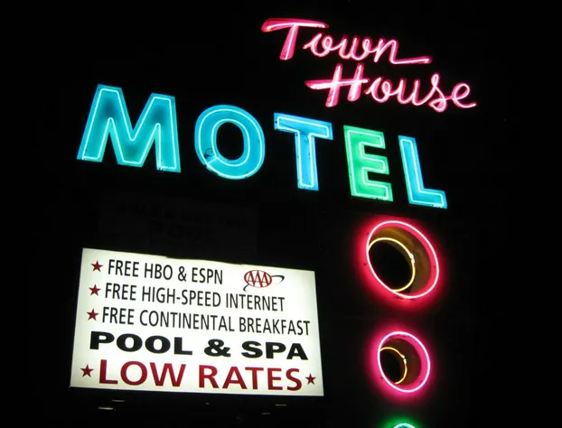Town House Motel hotel detail image 1