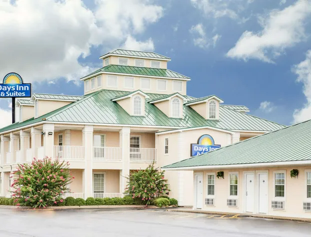 Days Inn by Wyndham Trumann AR hotel detail image 1