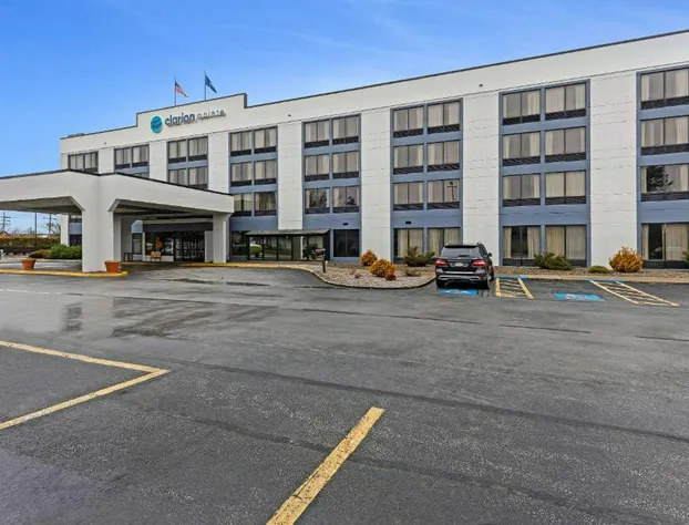 Clarion Pointe Near Erie Casino hotel detail image 2