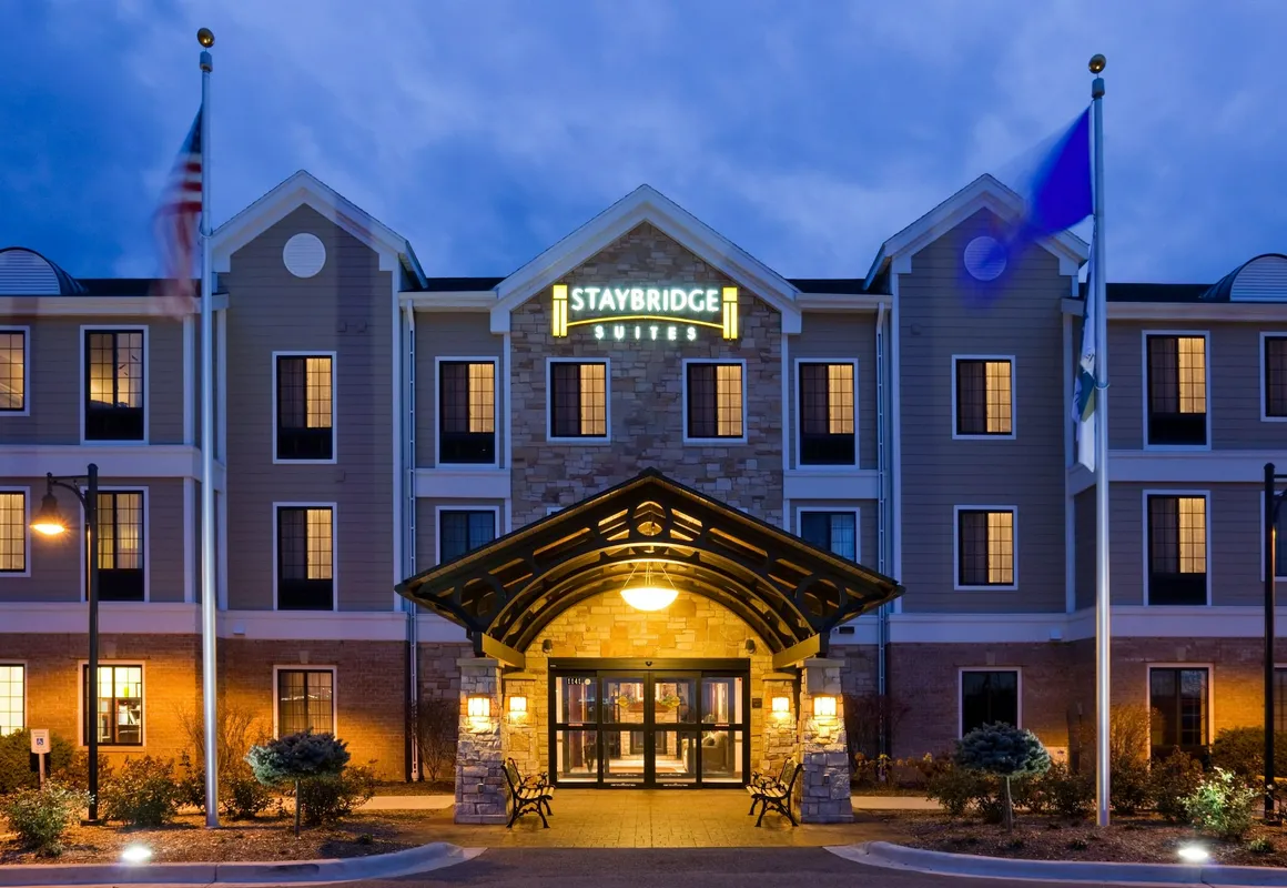 Staybridge Suites Milwaukee West-Oconomowoc by IHG hotel hero