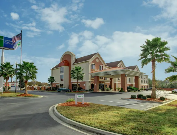 Holiday Inn Express Savannah South I-95 - Richmond by IHG hotel detail image 1