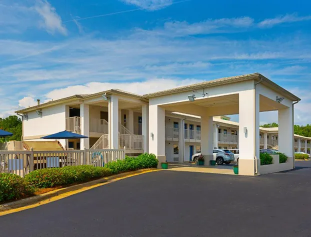 Motel 6 Albany, GA hotel detail image 2