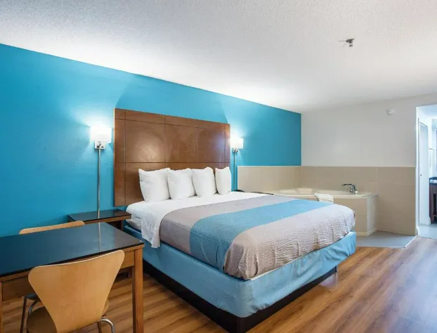 Motel 6 Albany, GA hotel detail image 3