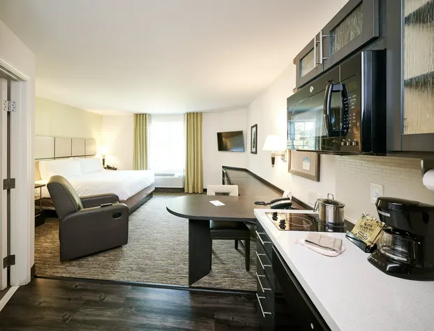 MainStay Suites Southfield-Detroit hotel detail image 3