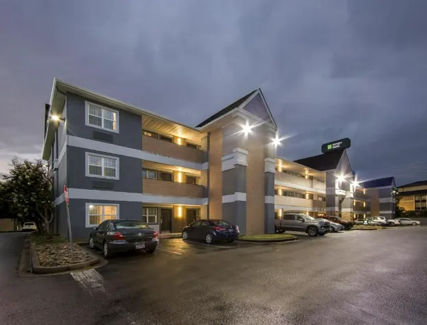 Mainstay Suites Knoxville - Cedar Bluff hotel detail image 4