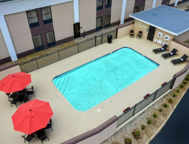 Hampton Inn Winchester hotel detail image 1