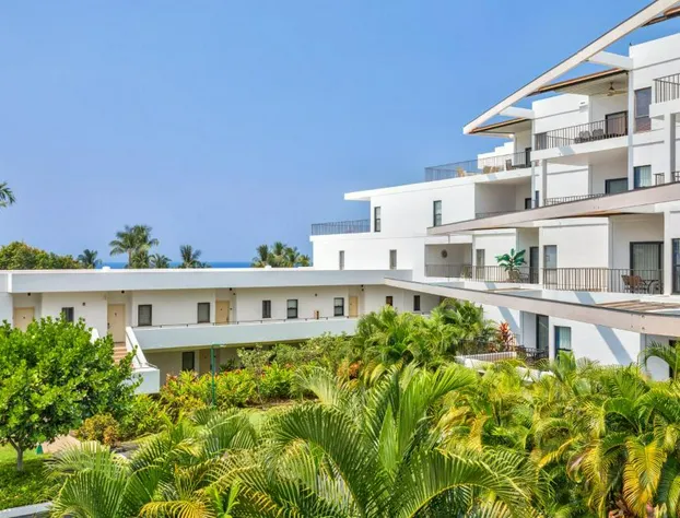 Royal Sea Cliff Kona by OUTRIGGER hotel detail image 1