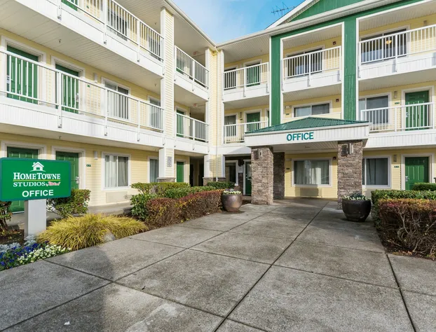 HomeTowne Studios By Red Roof Seattle - Kent/ Des Moines hotel detail image 2