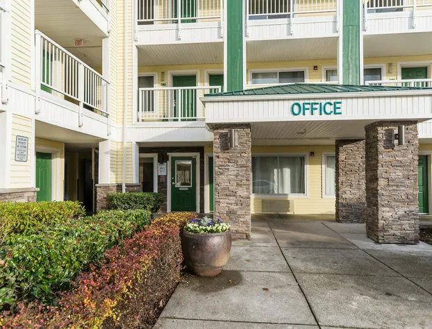 HomeTowne Studios By Red Roof Seattle - Kent/ Des Moines hotel detail image 4